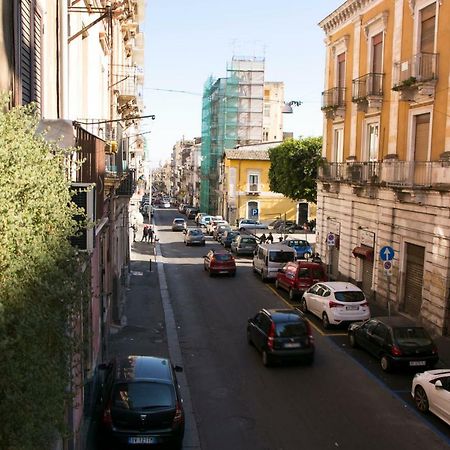 كاتانيا Suittom Apartment المظهر الخارجي الصورة