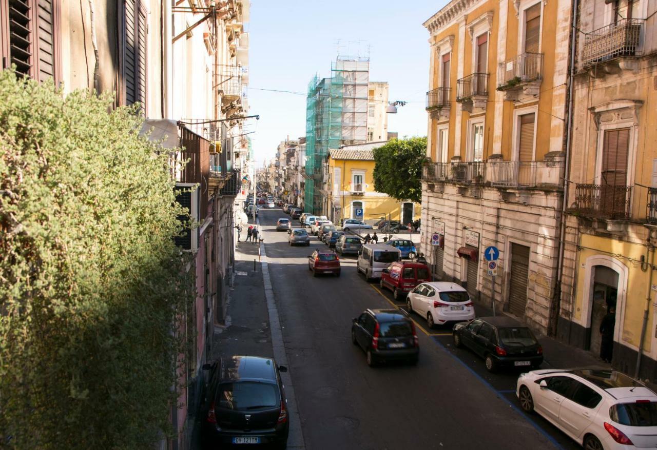 كاتانيا Suittom Apartment المظهر الخارجي الصورة
